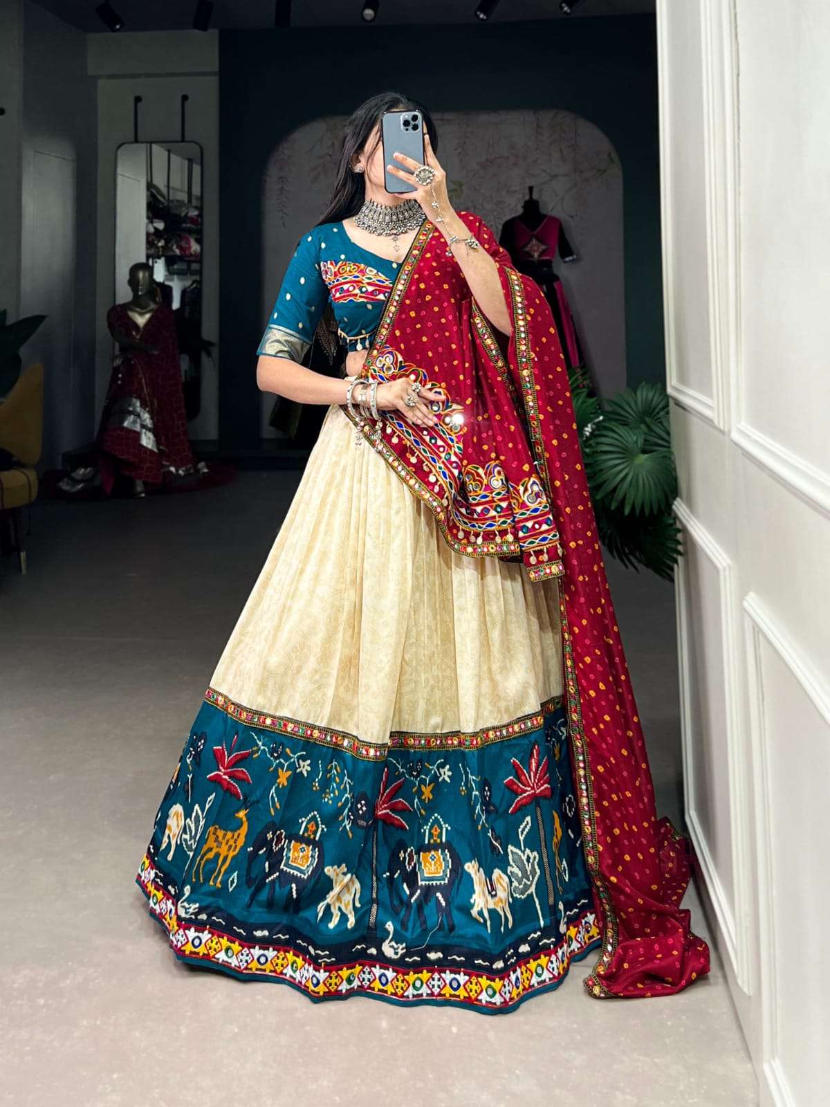 DESIGN NO-1732 BY TEXOFAB DOLA SILK PRINTED GAMTHI WORK LEHENGA BLOUSE WITH BANDHEJ PRINT DUPATTA 