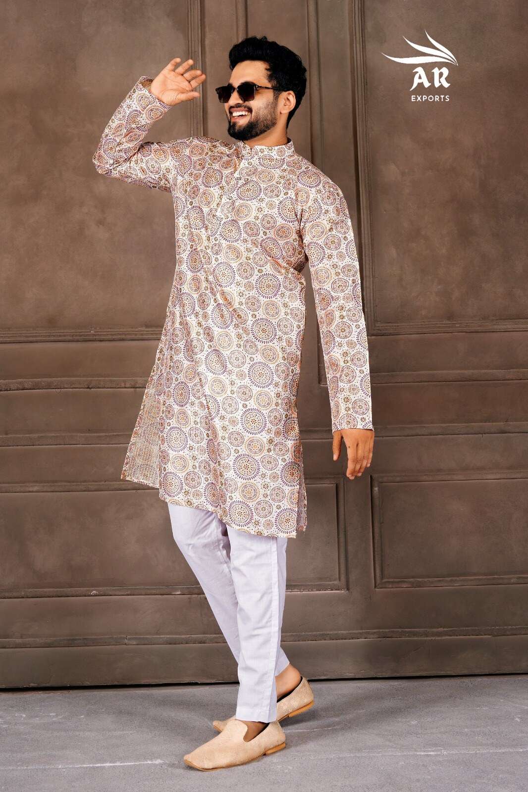 SHREEMAAN VOLUME-1 BY A R EXPORTS IN EXCLUSIVE MENS WEAR KURTA WITH PYJAMA COLLECTION 