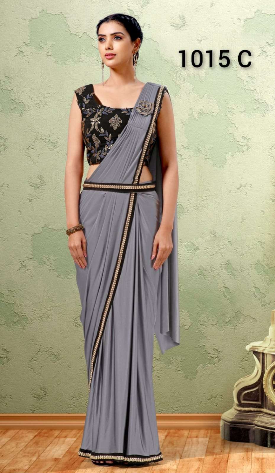 SAREE BIGGEST WHOLESALE SUPPLIER IN SURAT