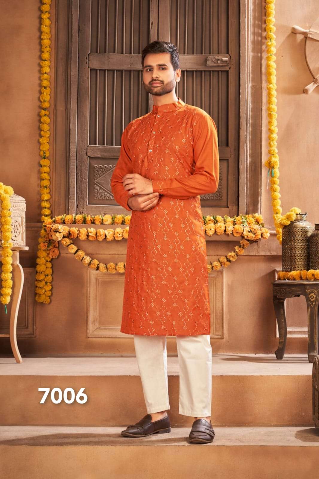 TEXOFAB WEDDING SEASON SPECIAL LUCKNOWI WORK COUPLE COLLECTION WHOLESALE SUPPLIER WHOLESALER LUCACCI DESIGNER SURAT