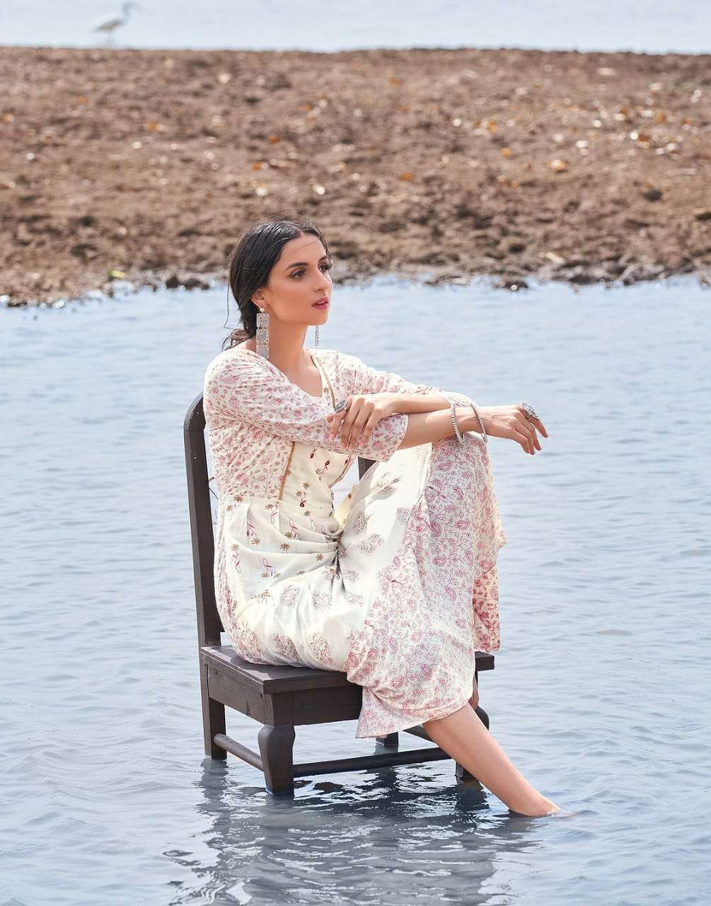 BANWERY FASHION FAIRY STORIES VOL-1 GOWN CATALOG