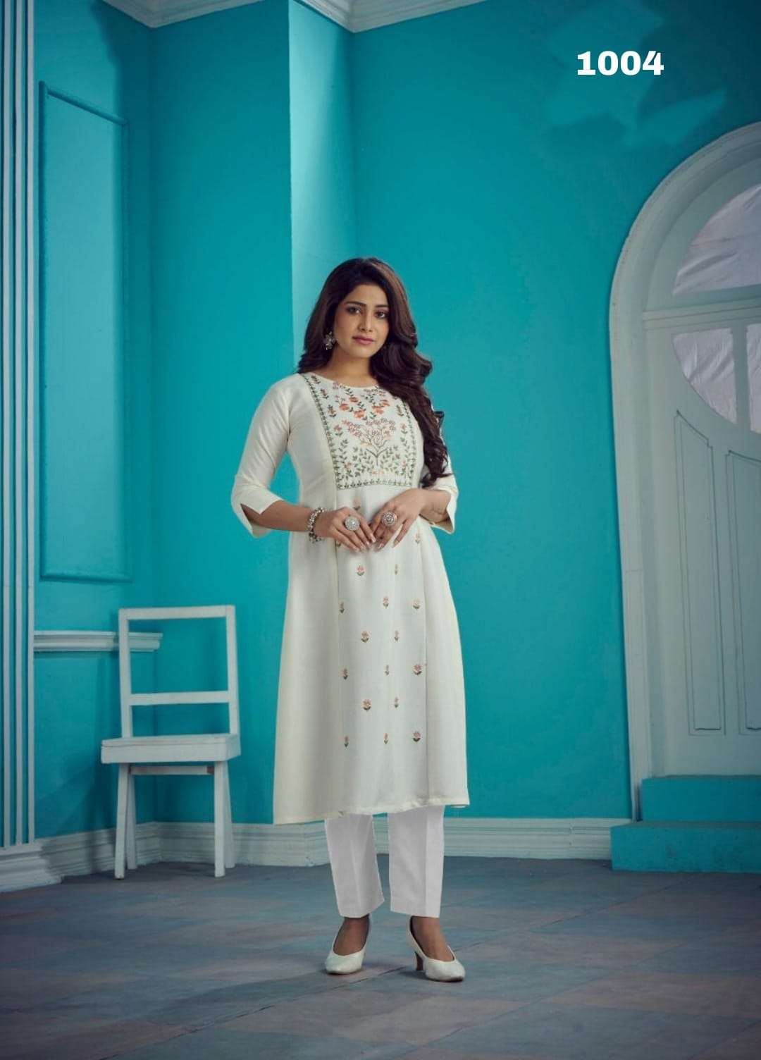 MANMEET PREMIUM KURTI D.NO-1004