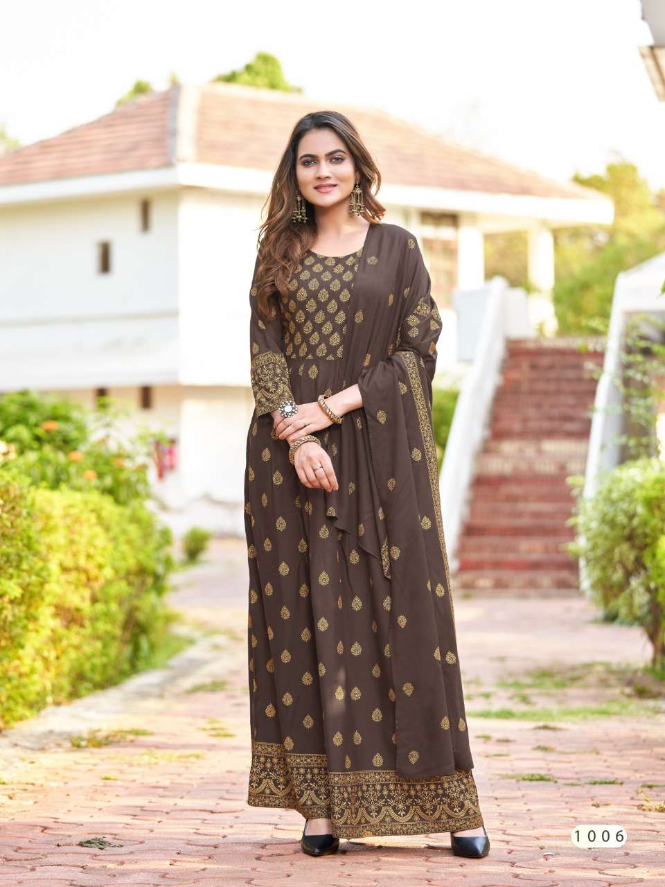  TEXOFAB GOLD PRINTED GOWN WITH DUPATTA COLOURS