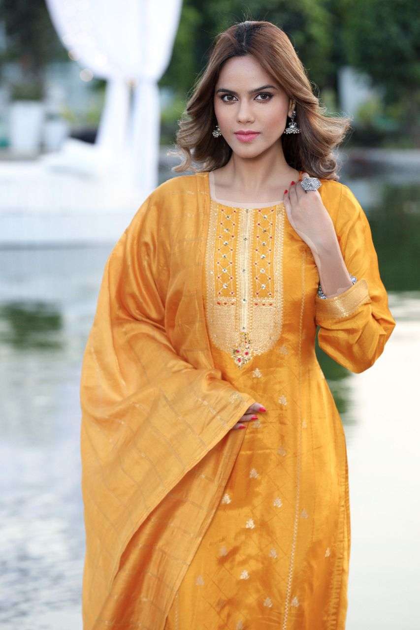 K Fashion designer 3 pcs kurti catalog available at wholesale rate