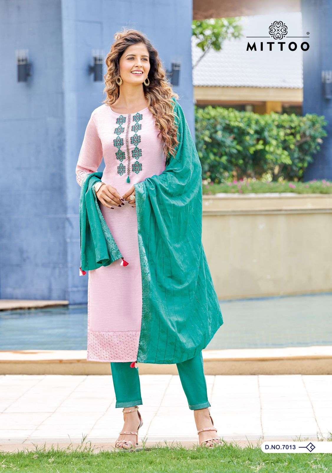 MITTOO PRESENT LIFE STYLE VOL 2 KURTI PANT WITH DUPATTA SET