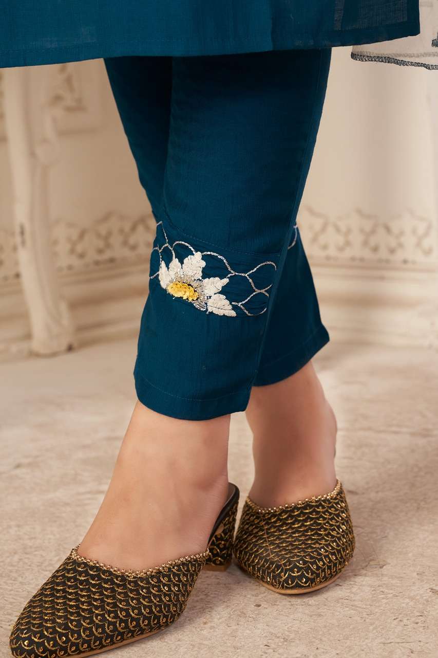 SLIVA PRESENT KAIRA VOL 1 3PCS CONCEPT KURTI PANT WITH DUPATTA