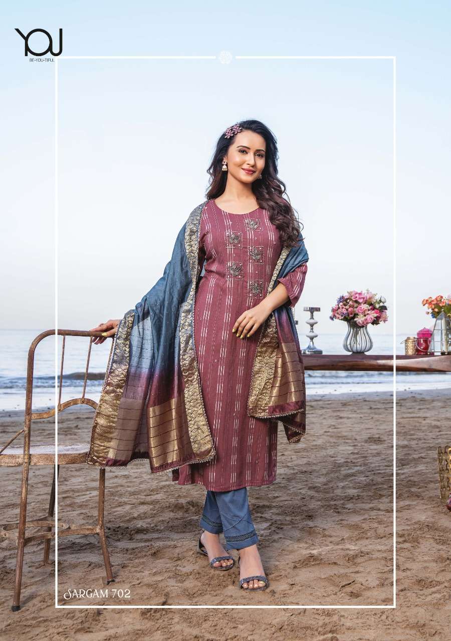 WANNA LOOKS PRESENT SARGAM VOL 7   3PCS COLLECTION