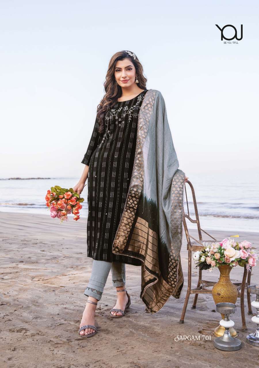 WANNA LOOKS PRESENT SARGAM VOL 7   3PCS COLLECTION