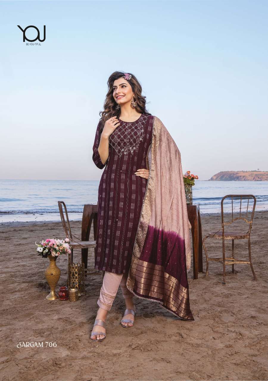 WANNA LOOKS PRESENT SARGAM VOL 7   3PCS COLLECTION