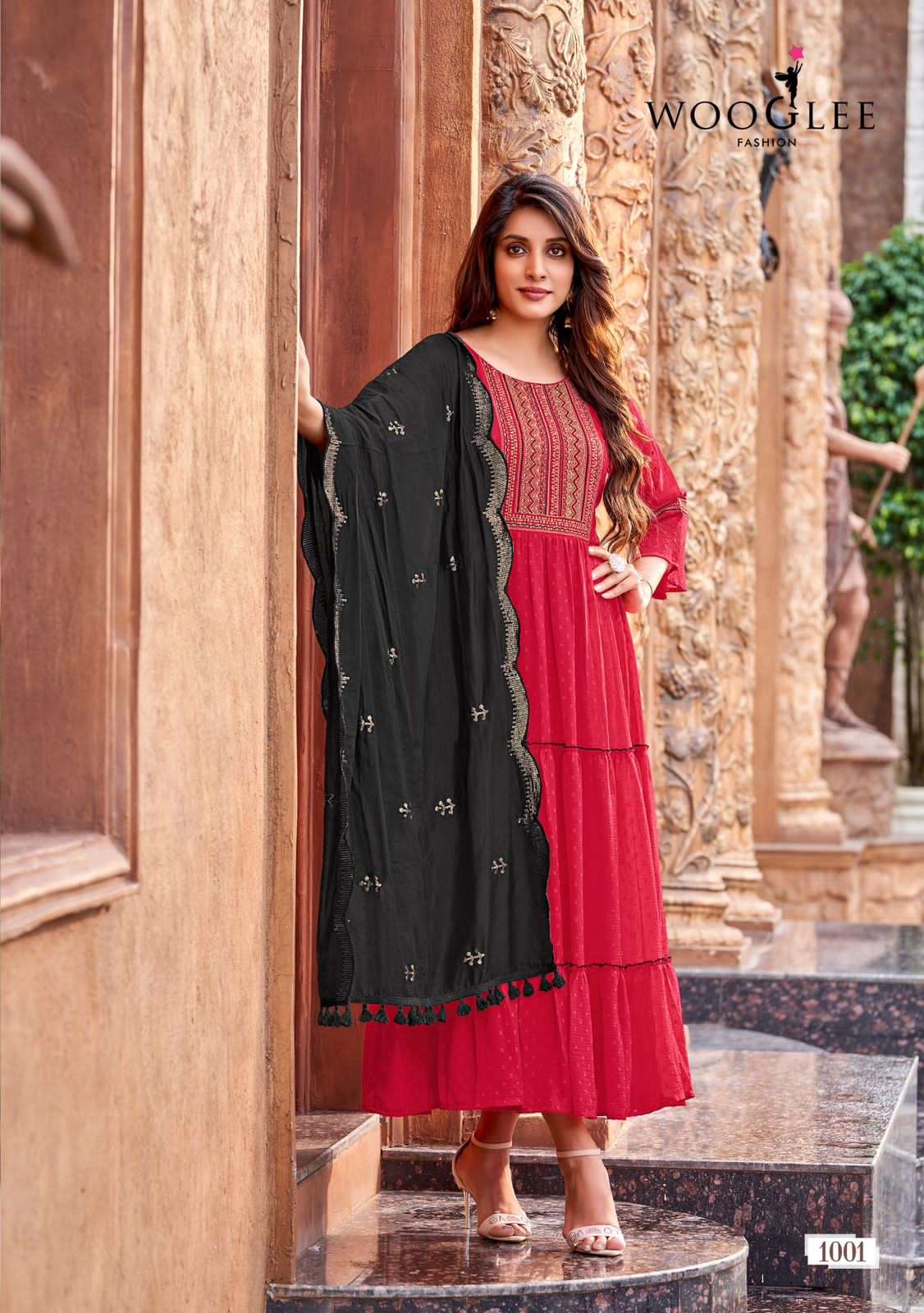 WOOGLEE PRESENT RIYASAT HEAVY GOWN WITH DUPATTA SET