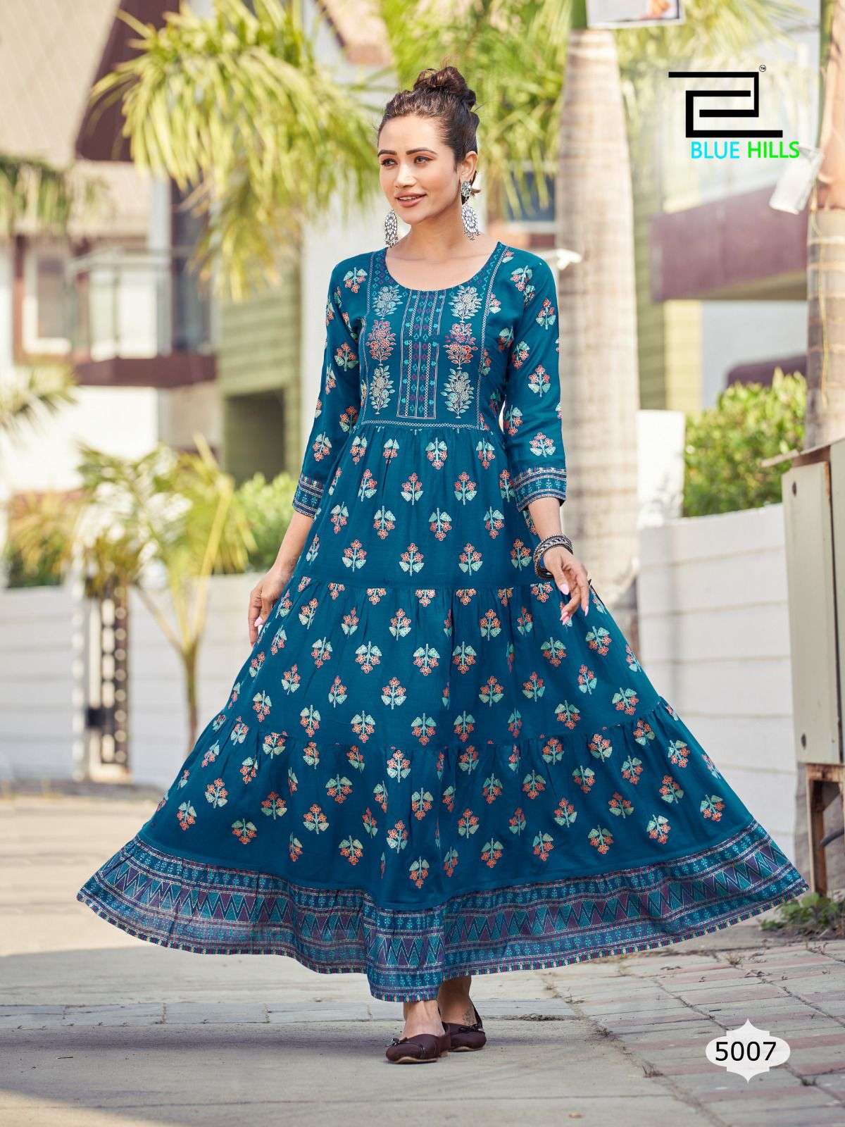 BLUE HILLS PRESENT LAUNCHING THE NEW CATALOGUE SANDWICH VOL.5 NEW CONCEPT RAYON SLUB FOIL PRINT LONG GOWN COLLECTION- WHOLESALE SUPPLIER SURAT