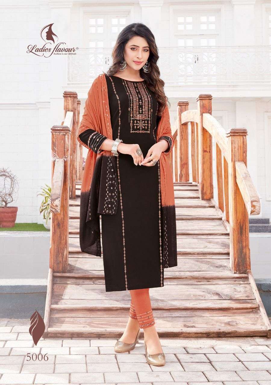 LADIES FLAVOUR  PRESENT LAUNCHING NEW CATALOGUE 3PCS CONCEPT STRAIGHT KURTI  PANT WITH DUPATTA SET- WHOLESALE SUPPLIER SURAT