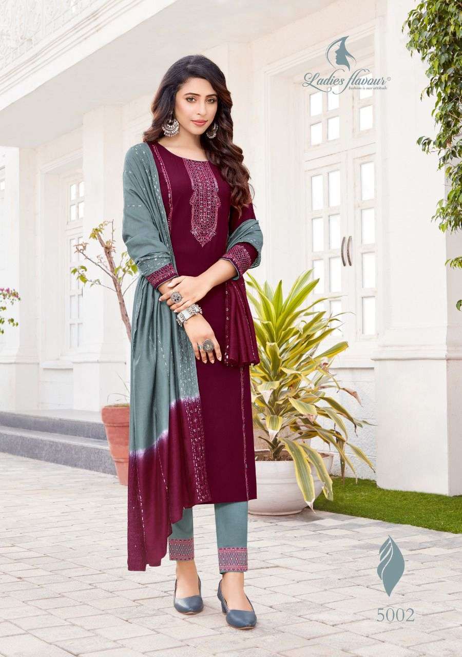 LADIES FLAVOUR  PRESENT LAUNCHING NEW CATALOGUE 3PCS CONCEPT STRAIGHT KURTI  PANT WITH DUPATTA SET- WHOLESALE SUPPLIER SURAT