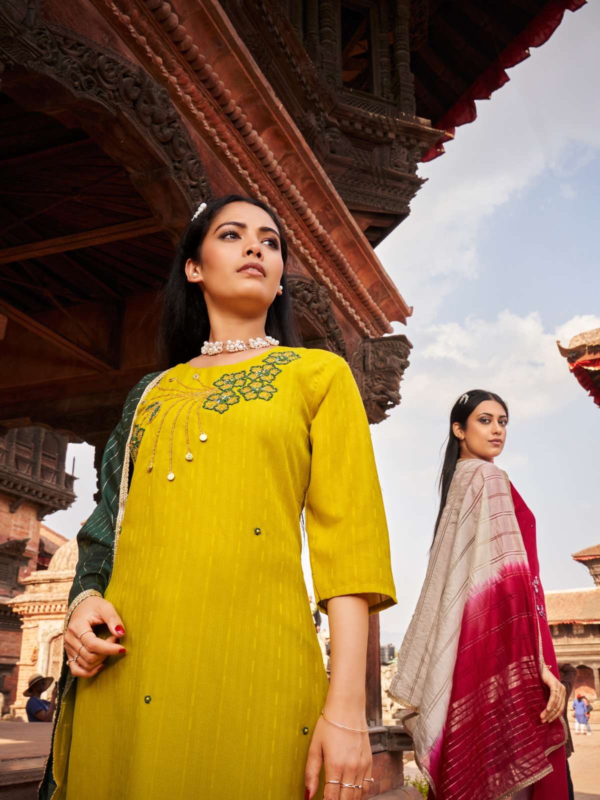 BE-YOU-TIFUL YOU WANNA LAUNCH NEW CATALOUGE SAMARA 