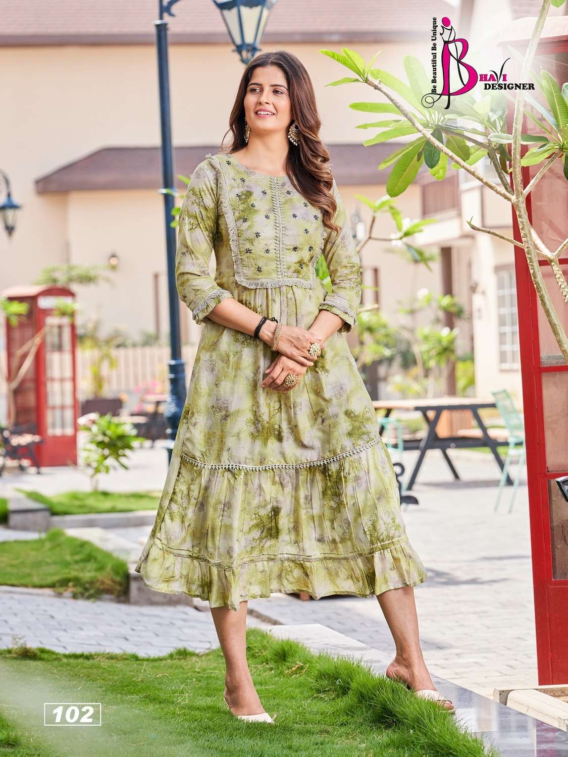 BHAVI DESIGNER PRESENT NEW CATLOUG BREEZE VOL-1 D.NO.102