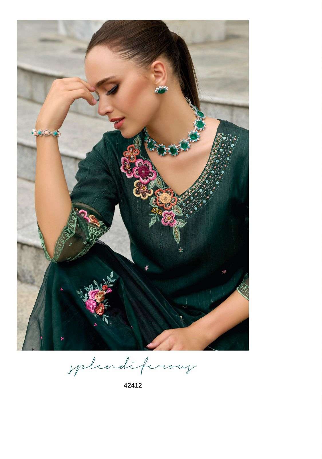 KAILEE FASHION LAUNCH NEW CATALOUGE MAHNOOR 