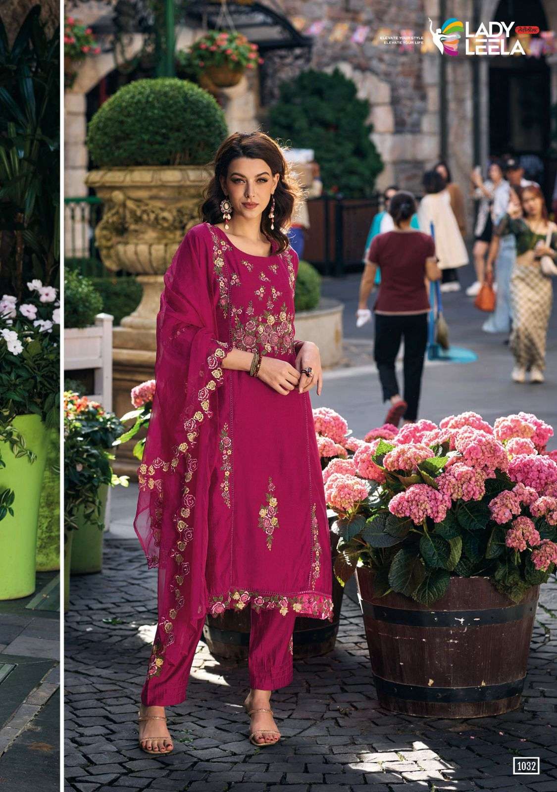 LADY LEELA LAUNCH NEW CATALOUGE SHIDDAT 