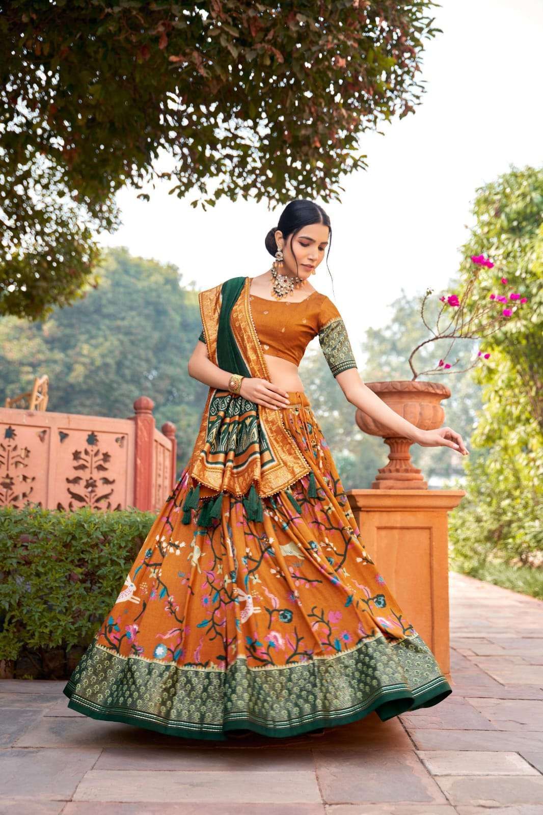 LUCACCI DESIGNER LAUNCH NEW LEHNGA CHOLI COLOUR 1202MST