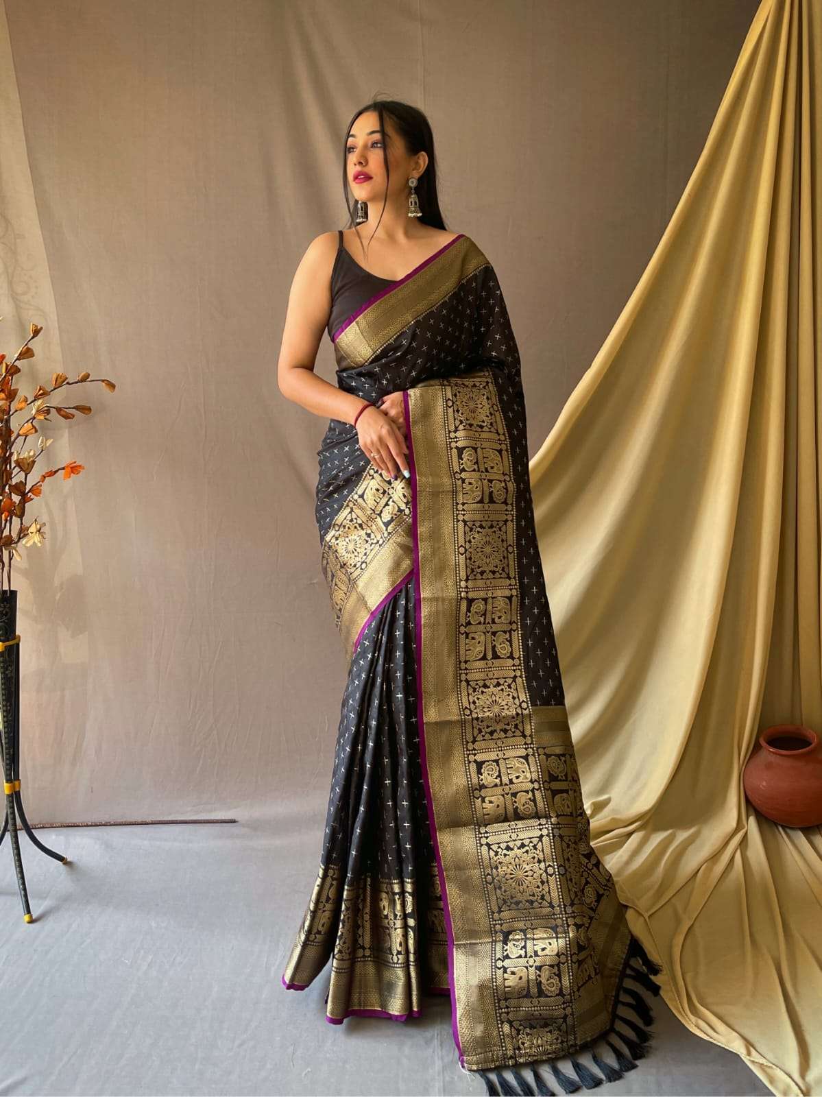 TEXOFAB LAUNCH NEW SAREE DESIGN NO.04