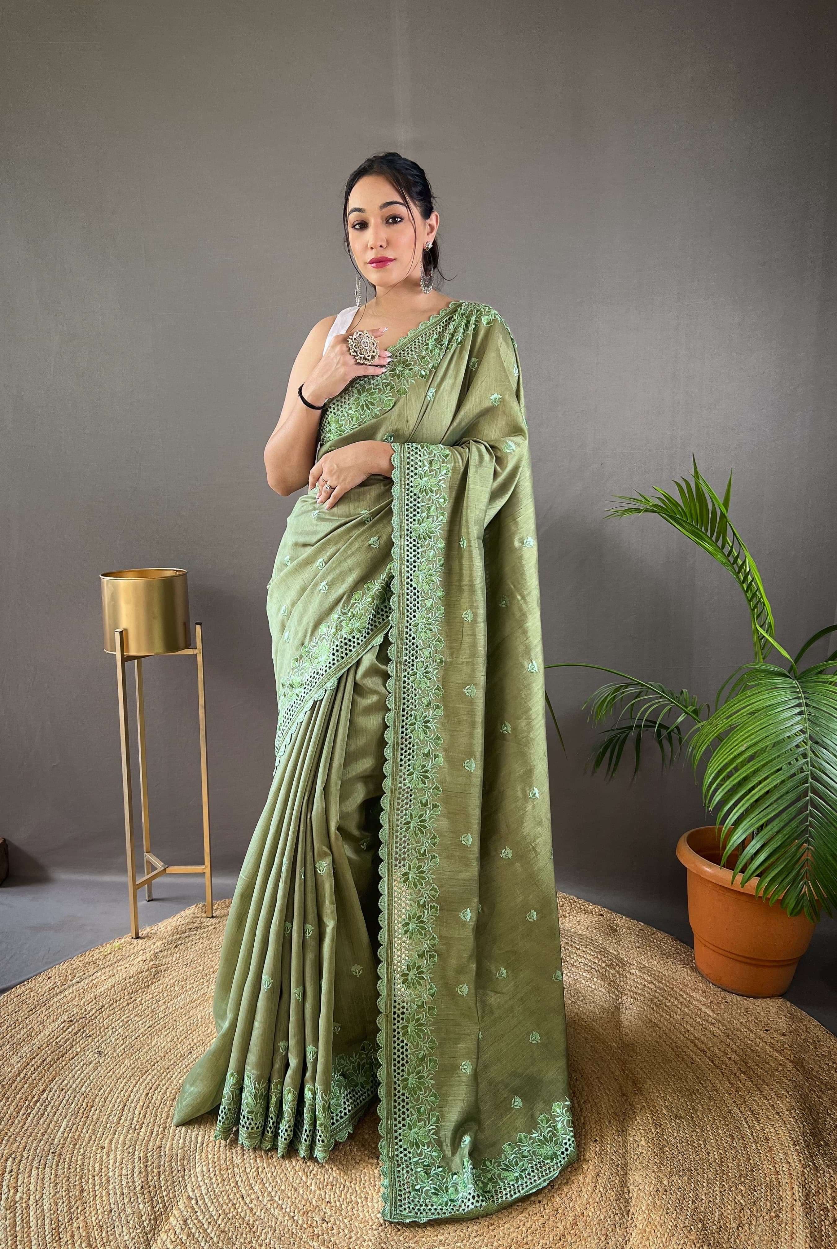 LUCACCI DESIGNER LAUNCH NEW CATALOUGE AMAIRA DESIGN NO-3001