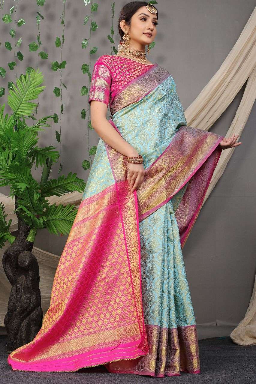 LUCACCI DESIGNER LAUNCH NEW CATALOUGE CHITRAVALI 2-1446