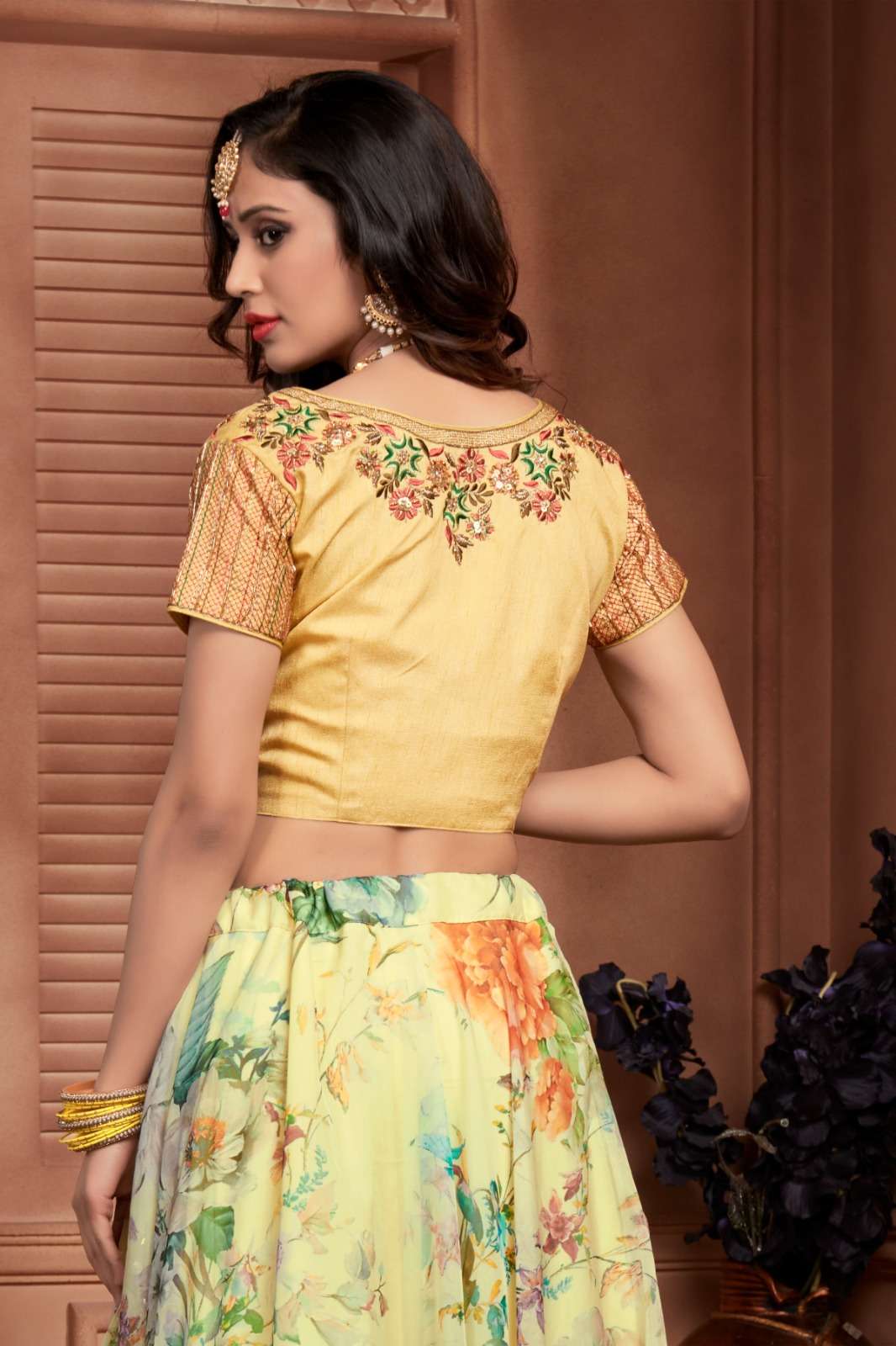 LUCACCI DESIGNER LAUNCH NEW CATALOUGE DESIGN NO  C1980