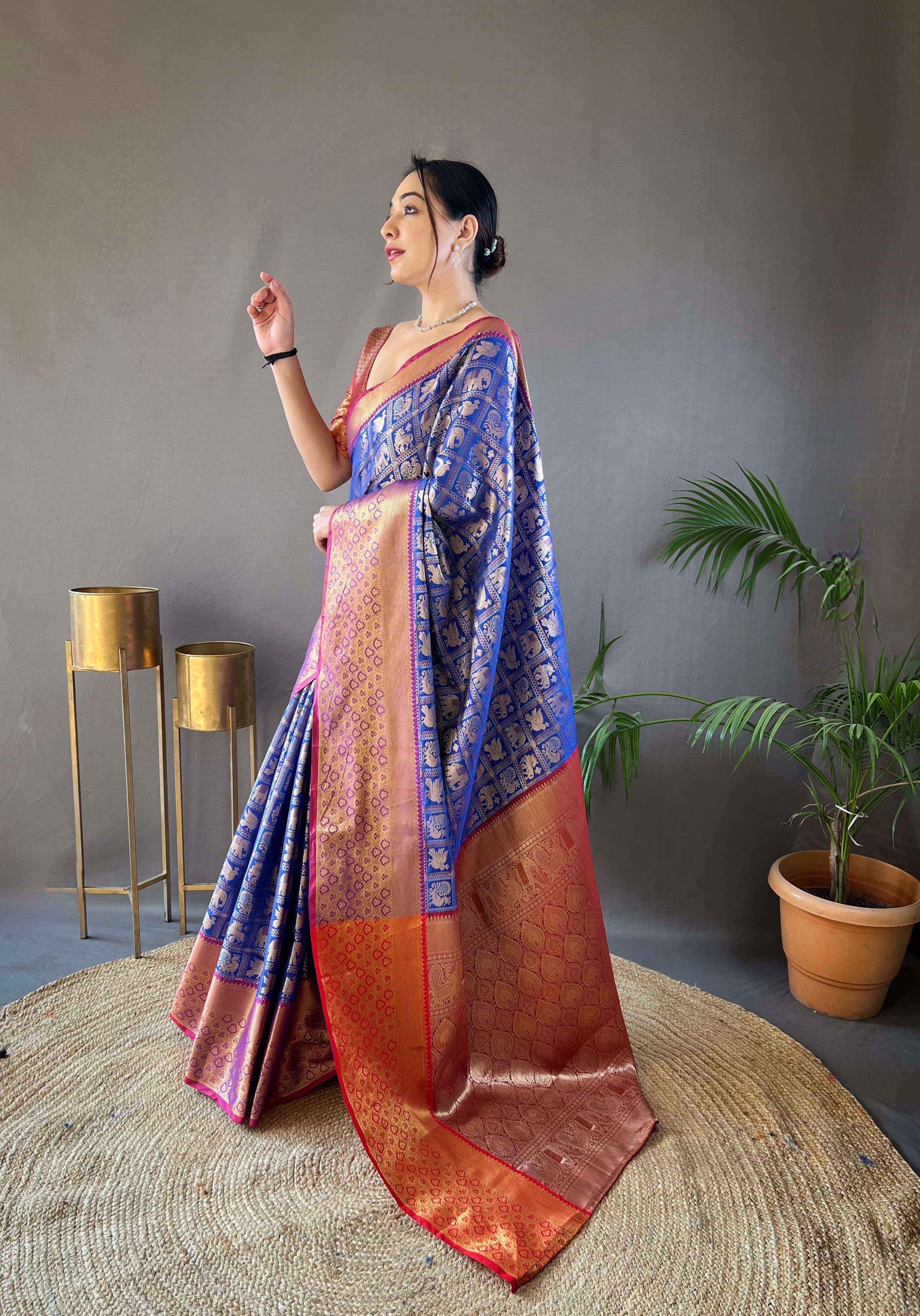 LUCACCI DESIGNER LAUNCH NEW CATALOUGE  KAJAL 003