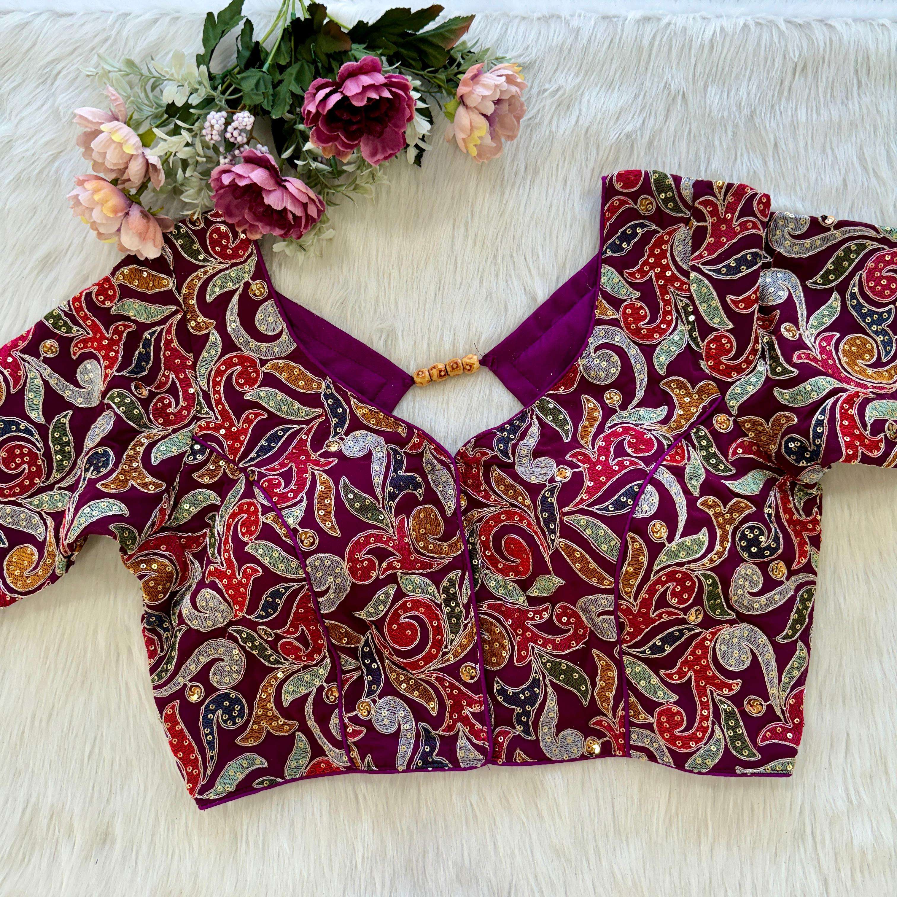 LUCACCI DESIGNER PRESENTS NEW CATALOUGE COLOUR PRL 03