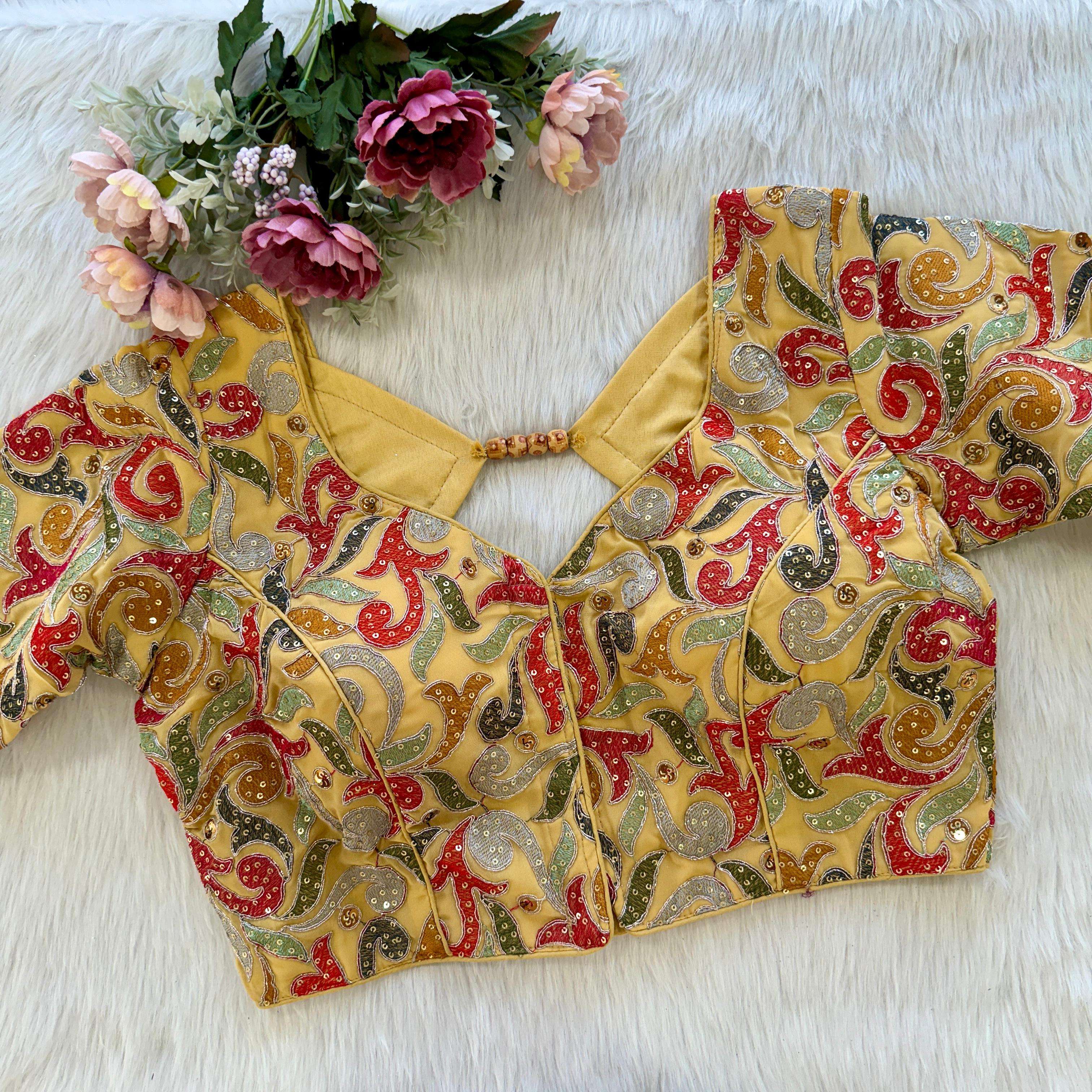 LUCACCI DESIGNER PRESENTS NEW CATALOUGE COLOUR YLLW 02