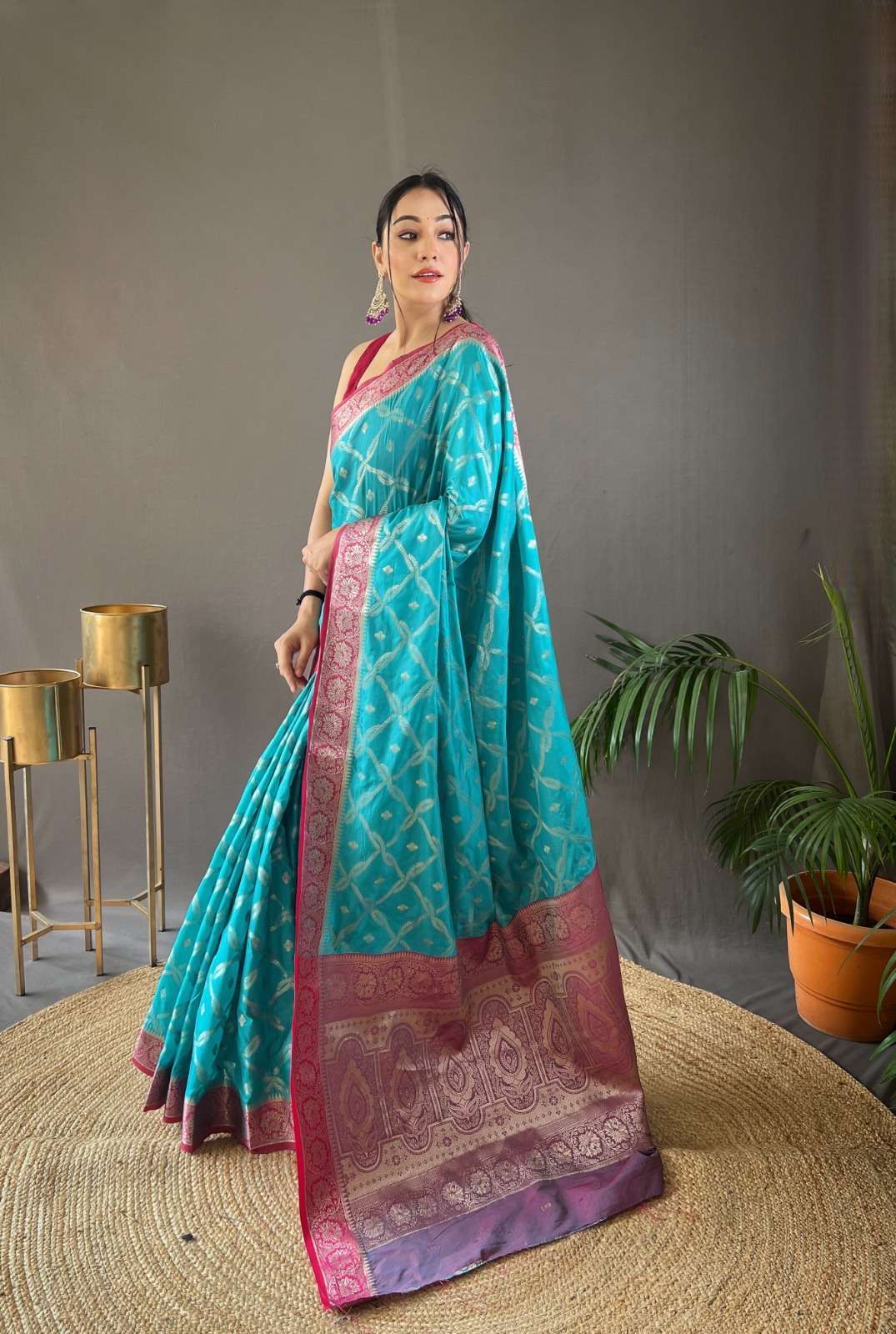 LUCACCI DESIGNER PRESENTS NEW CATALOUGE DEEPTI DESIGN NO-1006