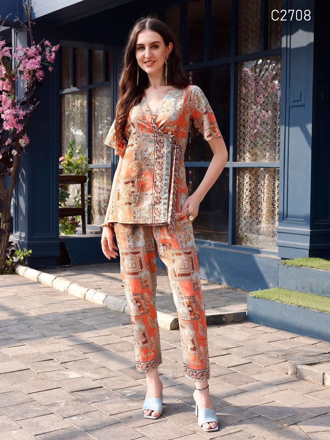 LUCACCI DESIGNER PRESENTS NEW CATALOUGE EESHA DESIGN NO-C2708