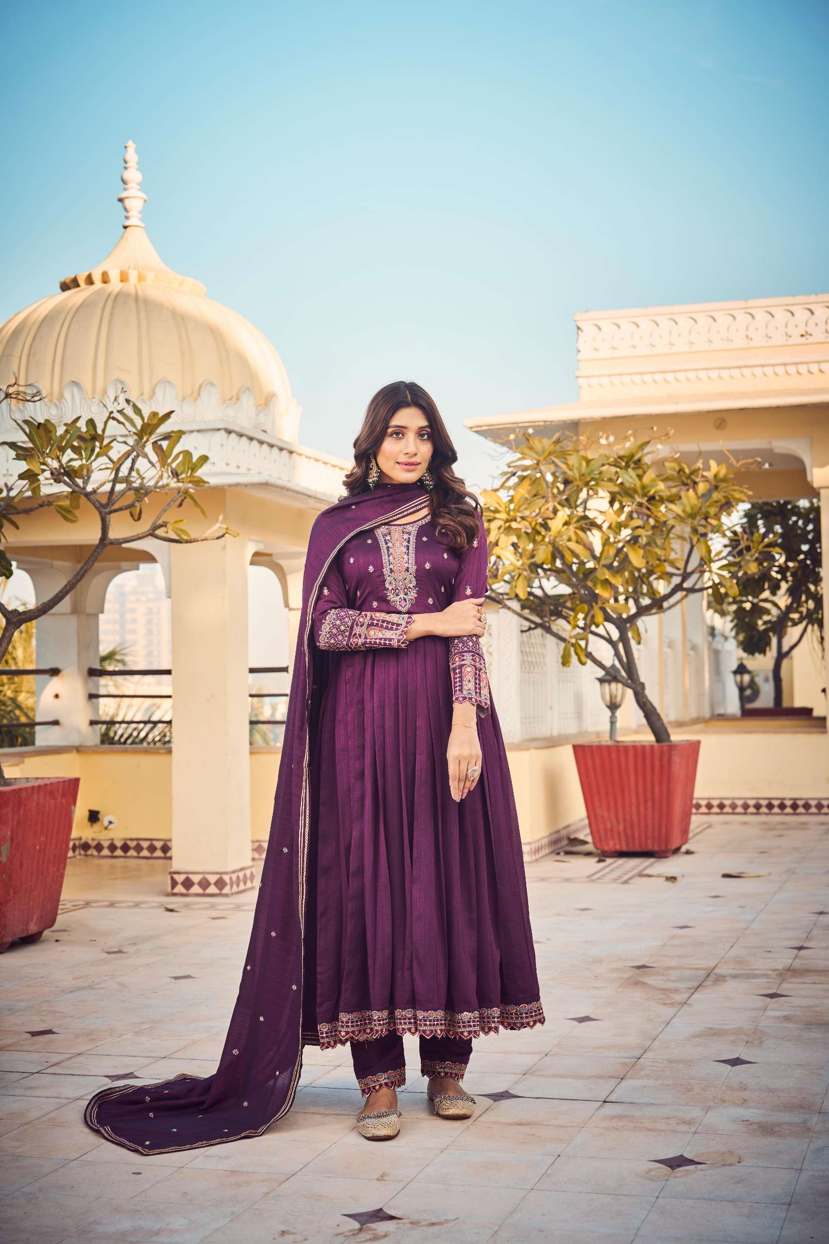 RANGOON PRESENTS NEW CATALOUGE AABHUSHAN 