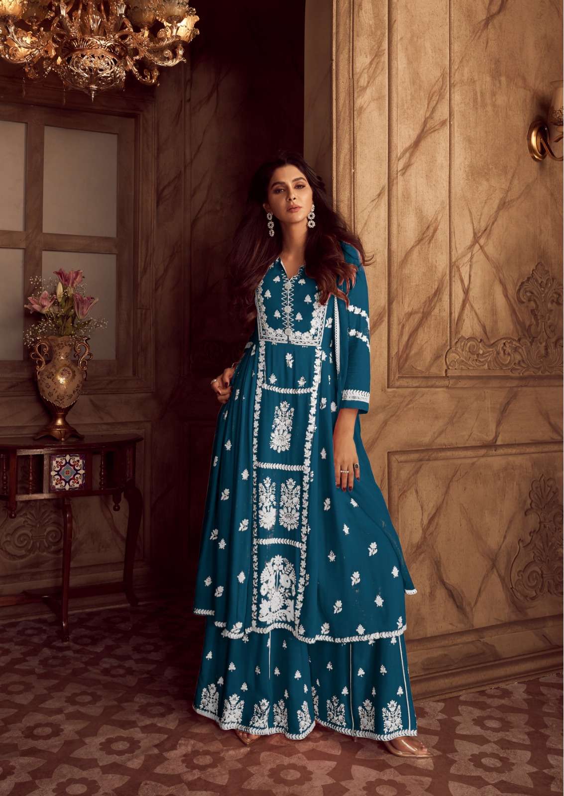 VAMIKA PRESENTS NEW CATALOUGE LAKHNAVI VOL-4 DARK COLOR DESIGN 1023-R