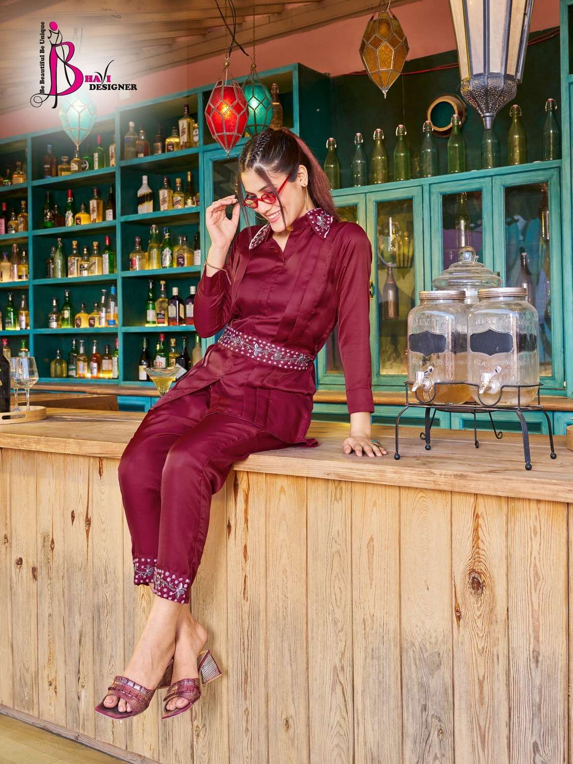 BHAVI DESIGNER PRESENTS NEW SINGLE PIECE CATALOUGE STATUS DESIGN NO-1002