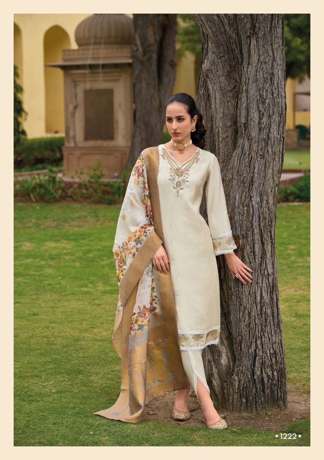 LADY LEELA PRESENTS NEW CATALOUGE TULIPS