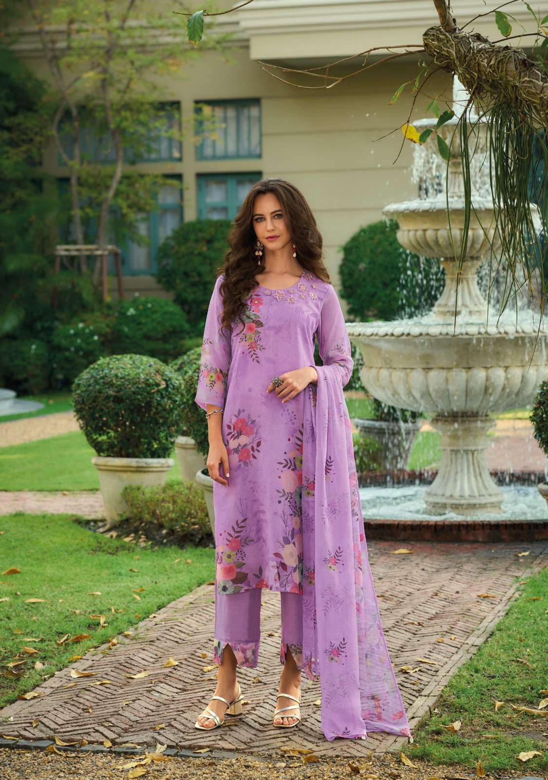 LADY LEELA PRESENTS NEW SINGLE CATALOUGE RUBINA DESIGN NO-1161