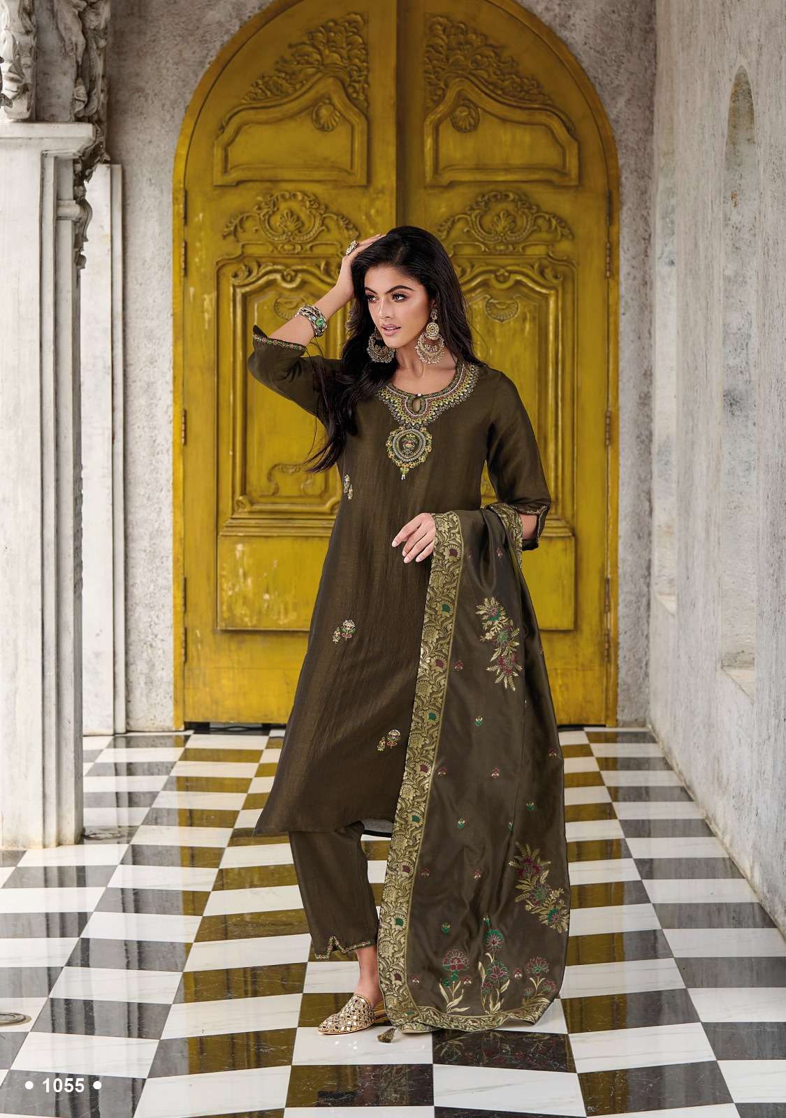 LADY LEELA PRESENTS NEW SINGLE CATLOUG MAISHA DESIGN NO-1055