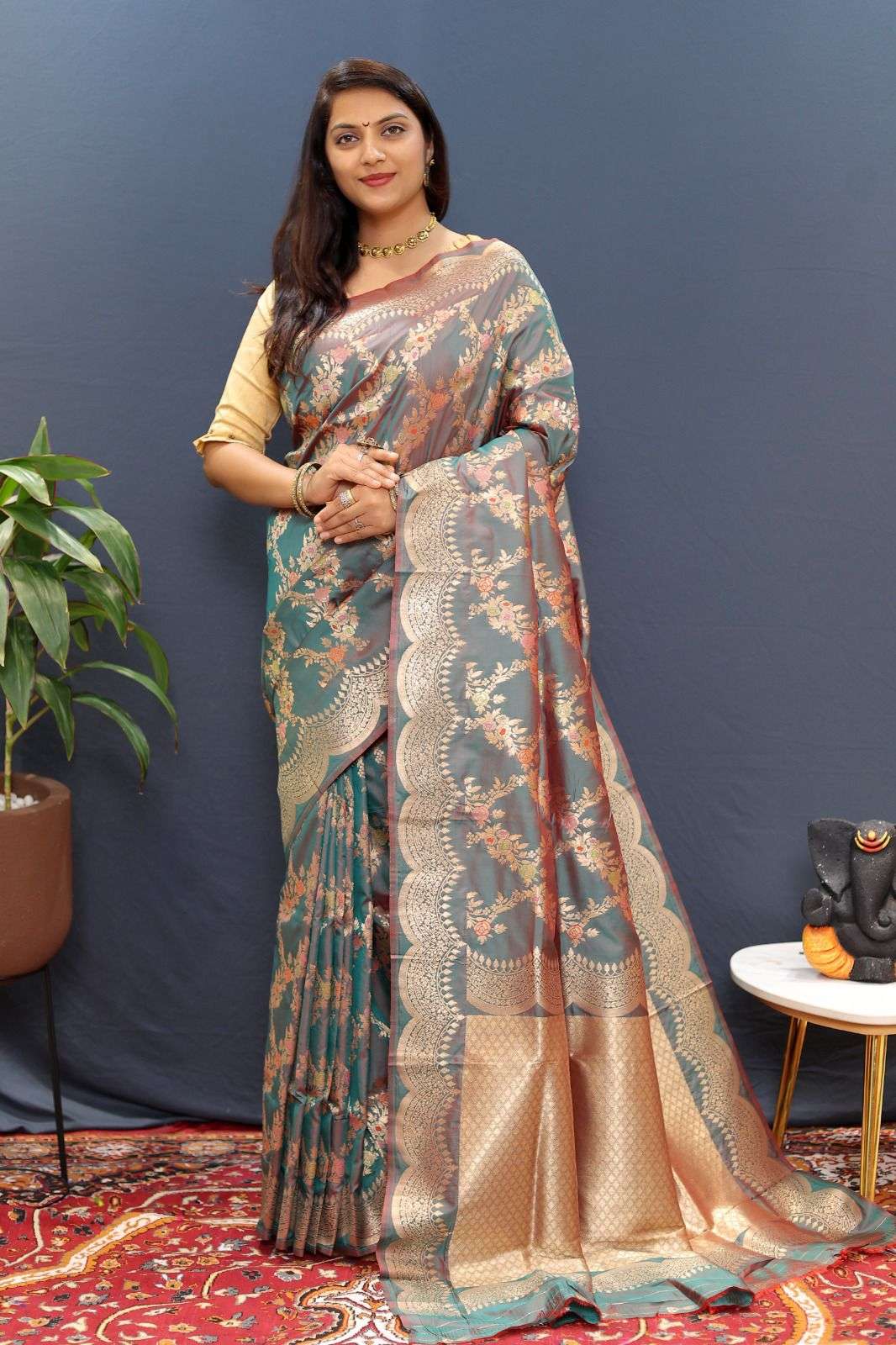 LUCACCI DESIGNER PRESENTS NEW CATALOUGE JALAR SILK DESIGN NO-5004