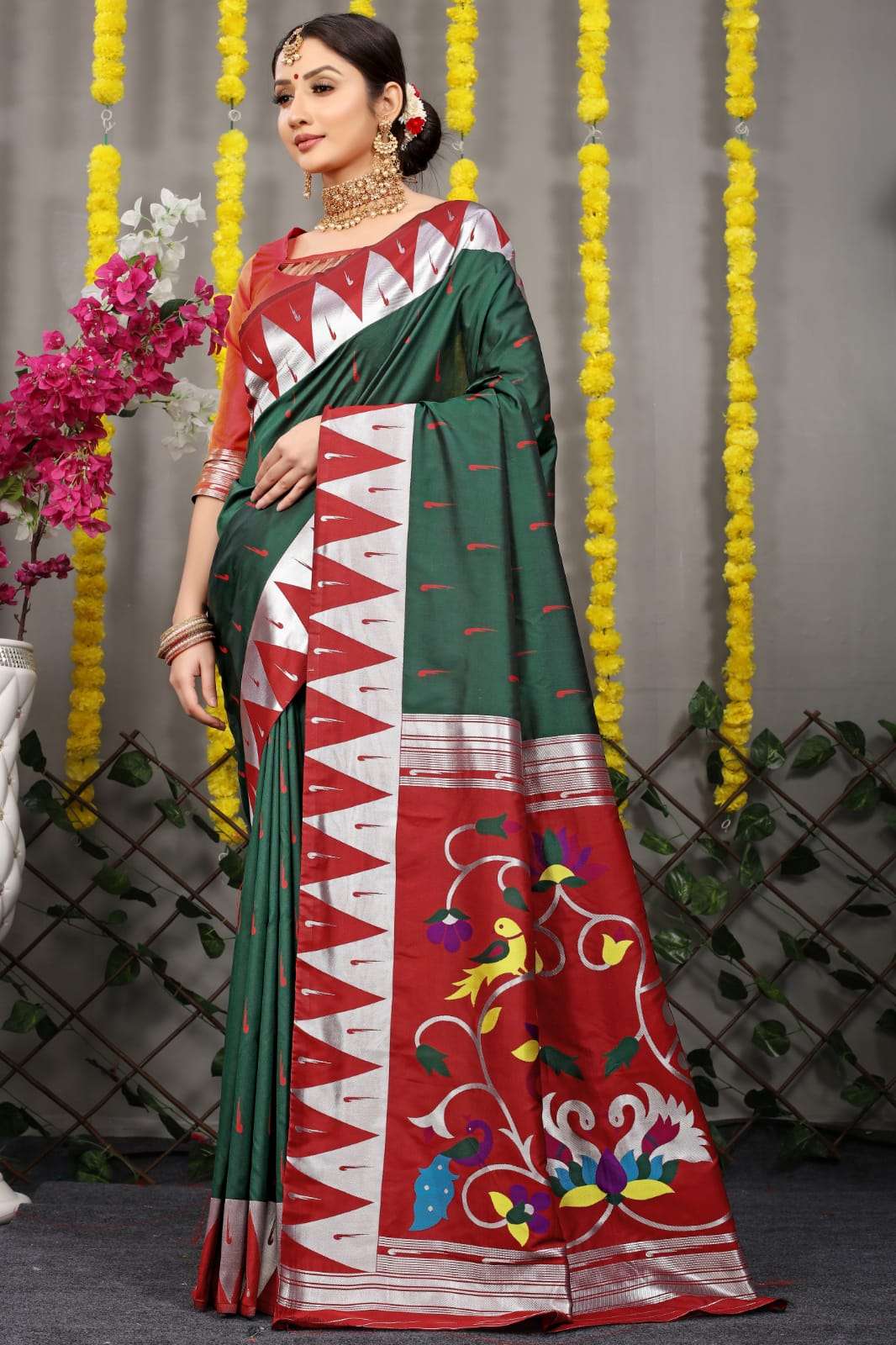 LUCACCI DESIGNER PRESENTS NEW CATALOUGE MUNIYA PAITHANI DESIGN NO-06