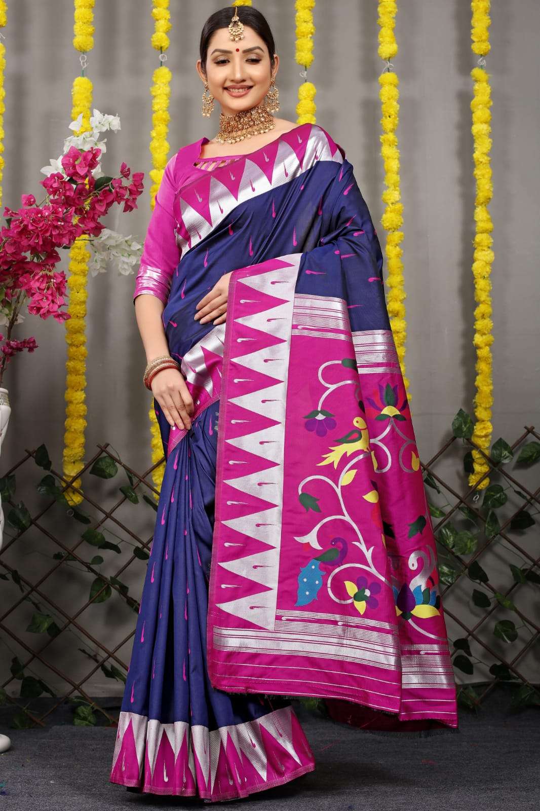 LUCACCI DESIGNER PRESENTS NEW CATALOUGE MUNIYA PAITHANI DESIGN NO-07