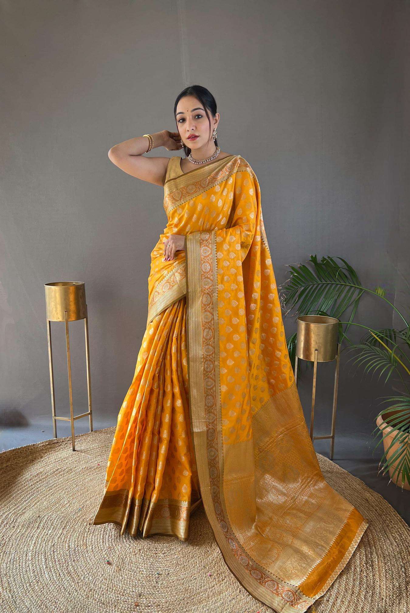 LUCACCI DESIGNER PRESENTS NEW CATALOUGE SANSKRUTI DESIGN NO-2004
