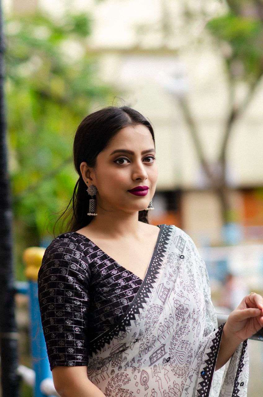 LUCACCI DESIGNER PRESENTS NEW CATALOUGE WORLI DESIGN NO-1102