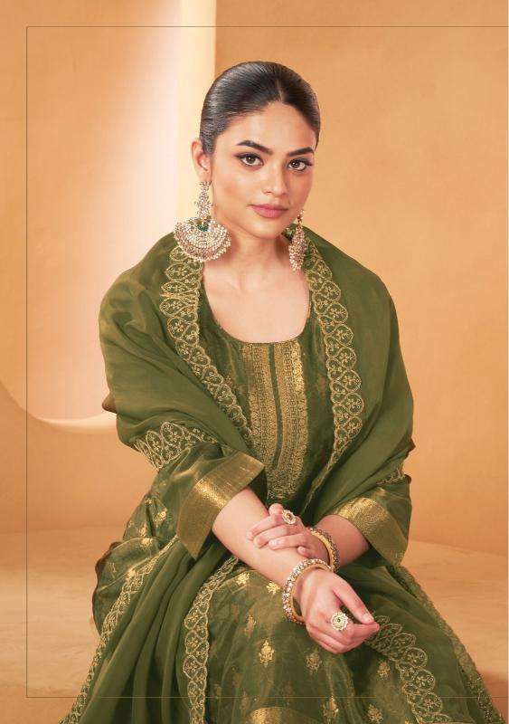 QASR PRESENTS NEW CATALOUGE TAASHI 