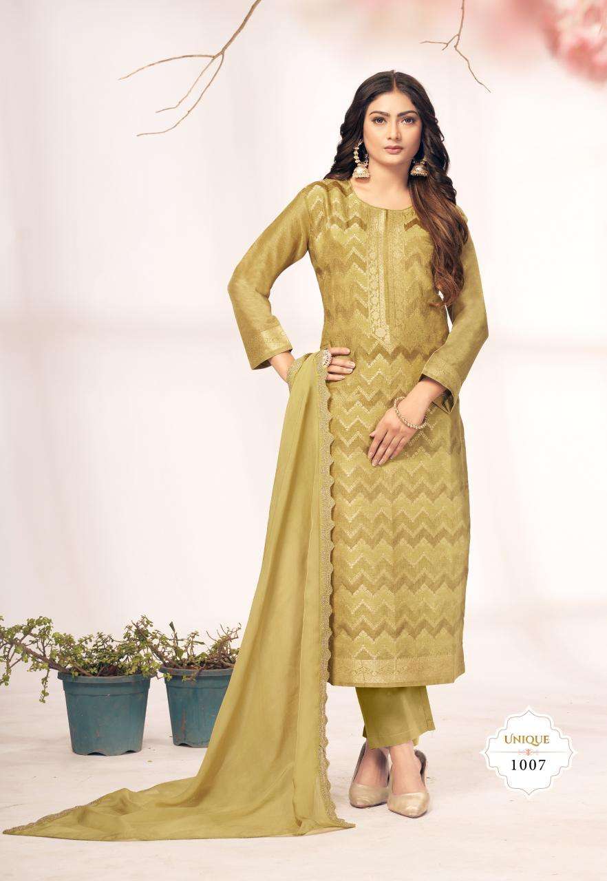 QASR PRESENTS NEW CATALOUGE UNIQUE 