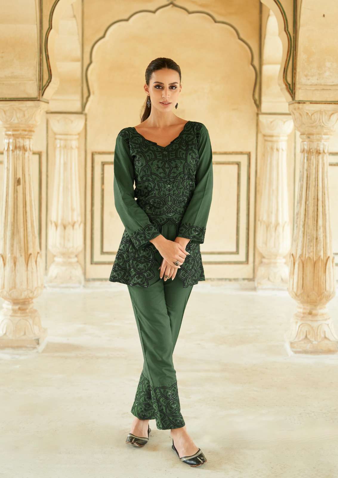 VAMIKA PRESENTS NEW CATALOUGE VERONA