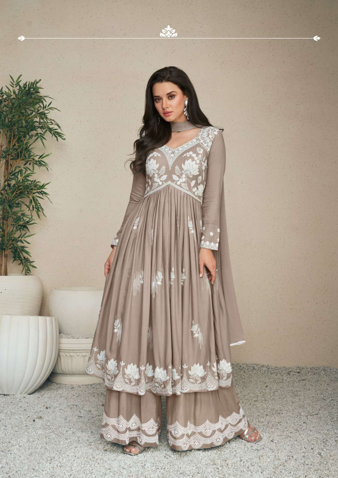 VAMIKA PRESENTS NEW SINGLE CATALOUGE LAKHNAVI VOL:-5 HIT LIST DESIGN NO-1027J