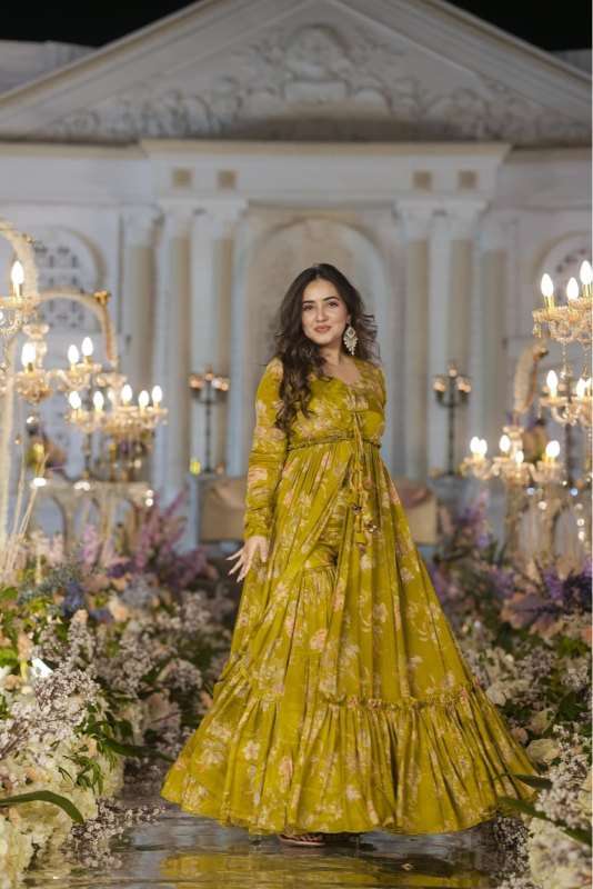 LUCACCI DESIGNER PRESENTS NEW CATALOUGE SUMMER KILL DESIGN NO-102