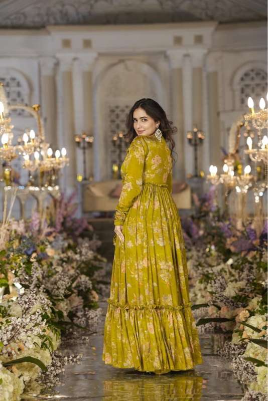 LUCACCI DESIGNER PRESENTS NEW CATALOUGE SUMMER KILL DESIGN NO-102