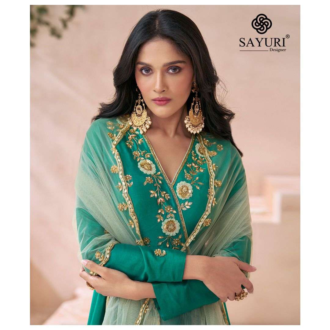 SAYURI DESIGNER PRESENTS NEW CATALOUGE DIVA 