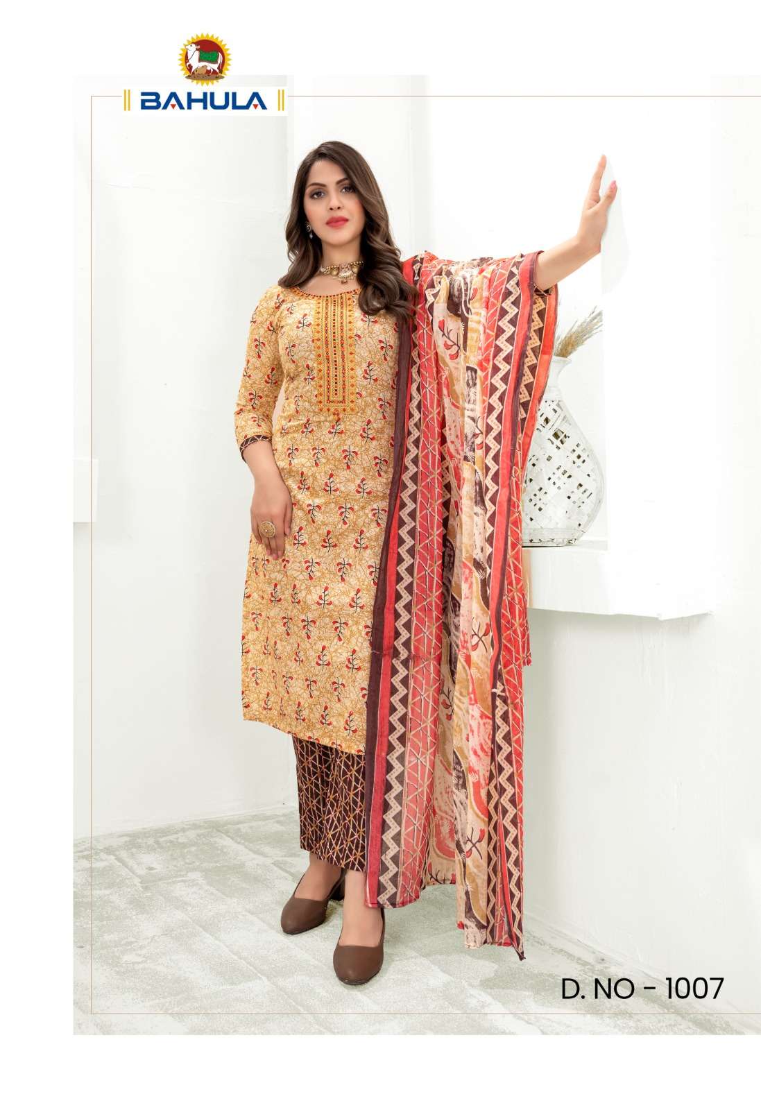 07 DESIGN SHANVI BY BAHULA 